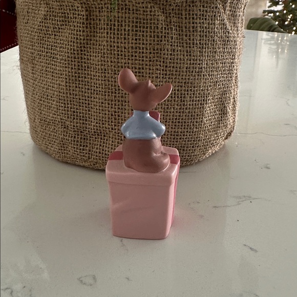 Pooh and Friends "One Is For Your Loving Heart" baby Roo figurine - Picture 2 of 3